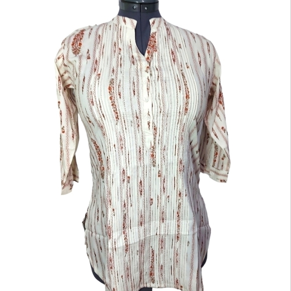 𝅺New Fit Cream, Brick Red And Green Tunic Blouse Size Med - Picture 2 of 9